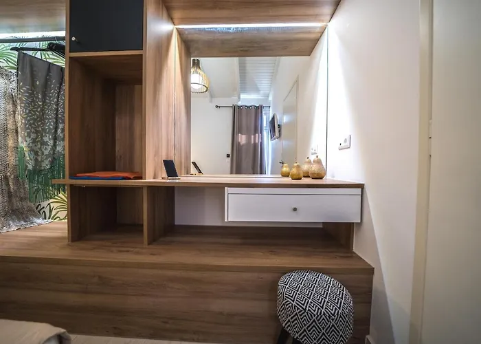 Apartment Plazasuite1600 *